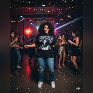 Black Graphic Short Sleeve Tee